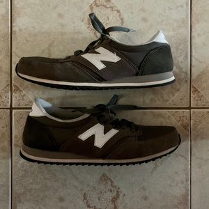 New balance 420 sneakers